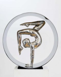 CONTORSIONNISTE AU CERCLE CONTORSIONNISTE AU CERCLE